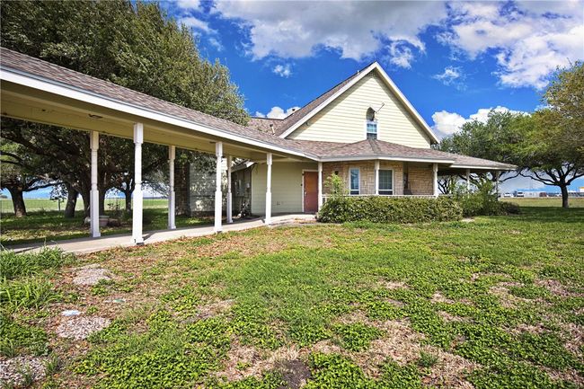 9522 County Road 1178, House other with 4 bedrooms, 4 bathrooms and null parking in Taft TX | Image 4