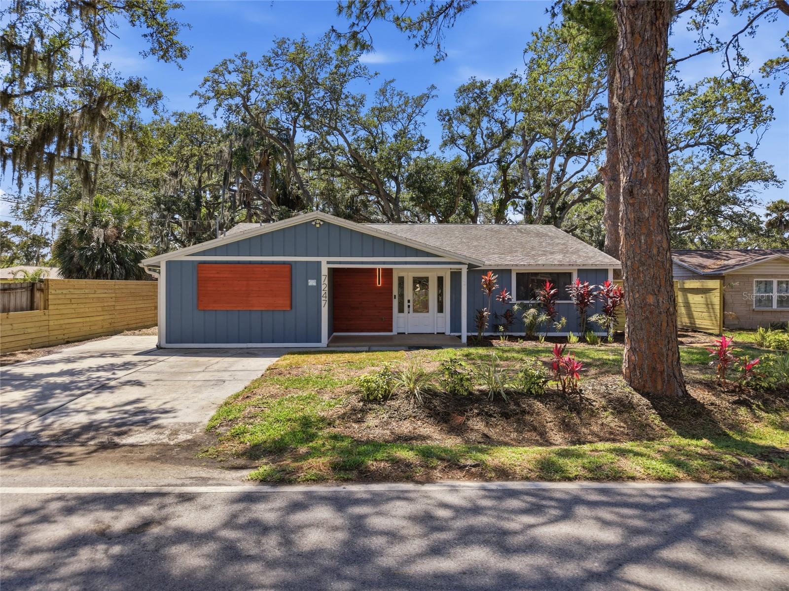 Residential Lease in NEW PORT RICHEY 2