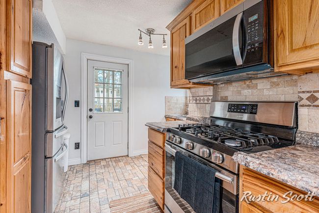 7229 Bordeau Dr Ne, House other with 3 bedrooms, 2 bathrooms and null parking in Belding MI | Image 8