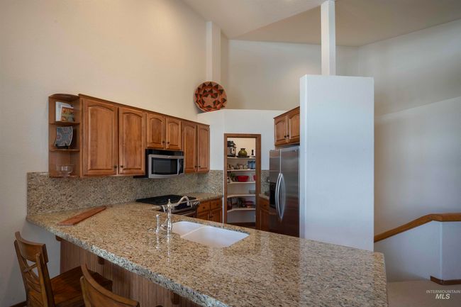 732 Morning Star Rd, Townhouse with 3 bedrooms, 4 bathrooms and 2 parking in Sun Valley ID | Image 6