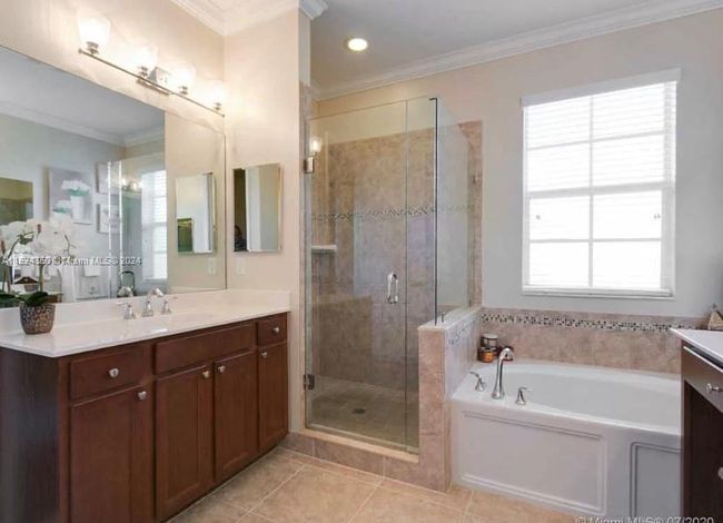4573 - 4573 Tara Cove Way, Townhouse with 3 bedrooms, 3 bathrooms and null parking in West Palm Beach FL | Image 34