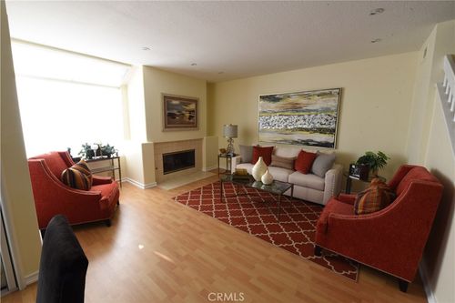 172-10 Scripps Aisle, Irvine, CA, 92612-4112 | Card Image