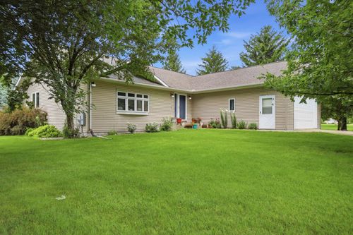 1600 26th St Sw, Austin, MN, 55912-5137 | Card Image