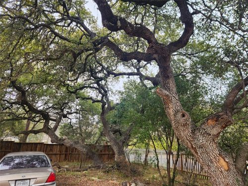 9605 Saugus Ln, Austin, TX, 78733-1351 | Card Image