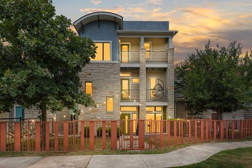 43c-1820 Carlson Dr, Austin, TX, 78741-5615 | Card Image