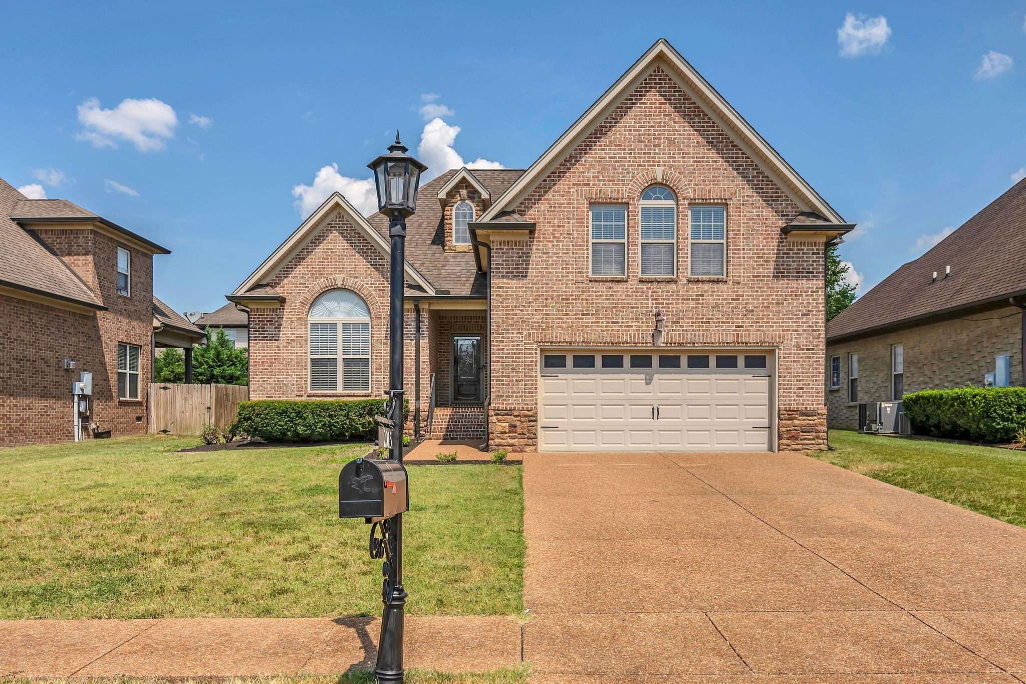 Stonebrook Cir, Mount Juliet, TN 37122