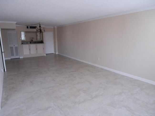 APT-611 - 3450 S Ocean Blvd, Condo with 1 bedrooms, 2 bathrooms and null parking in Palm Beach FL | Image 8