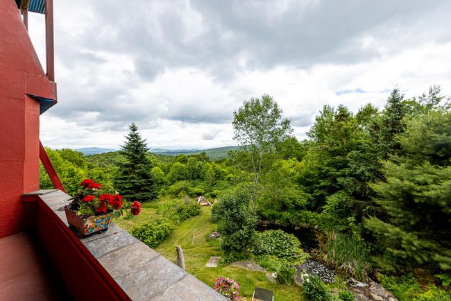 148 Private Rd 7, House other with 4 bedrooms, 3 bathrooms and null parking in Vershire VT | Image 21