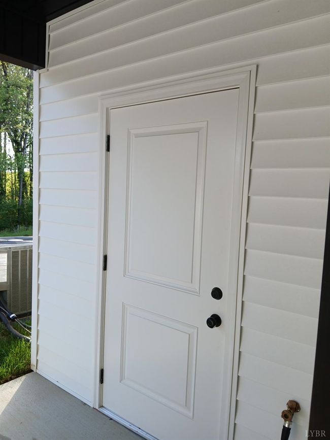 113 Luke Ct, Townhouse with 3 bedrooms, 3 bathrooms and null parking in Rustburg VA | Image 24