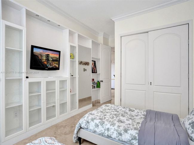 APT-1709 - 3180 S Ocean Dr, Condo with 2 bedrooms, 2 bathrooms and null parking in Hallandale Beach FL | Image 10
