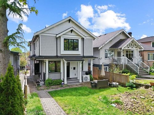 2476 E Pender St, Vancouver, BC, V5K2B3 | Card Image
