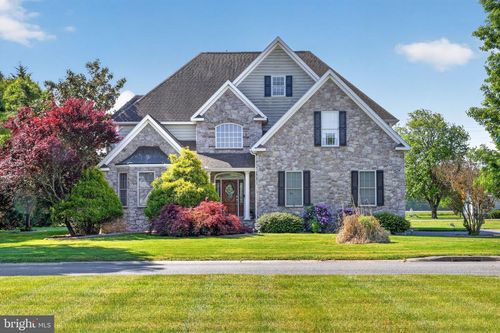 299 Ridgewood Dr, CAMDEN WYOMING, DE, 19934-2394 | Card Image