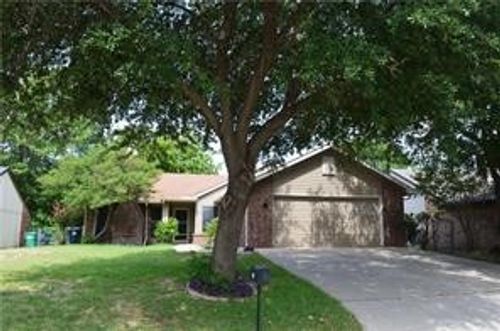 1913 Parkside Dr, Denton, TX, 76201-0609 | Card Image