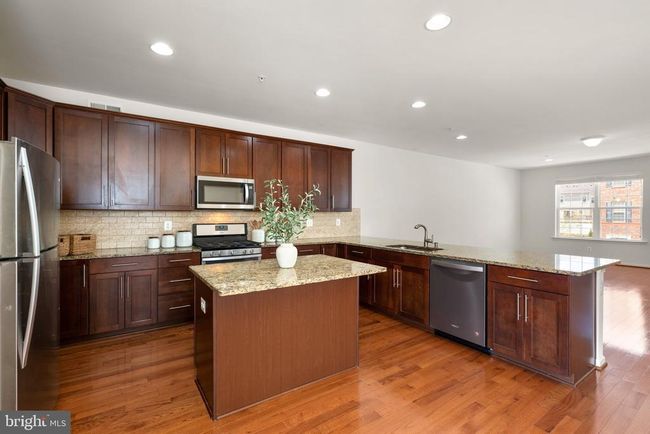 7769 Dagny Way, Townhouse with 4 bedrooms, 4 bathrooms and null parking in ELKRIDGE MD | Image 5