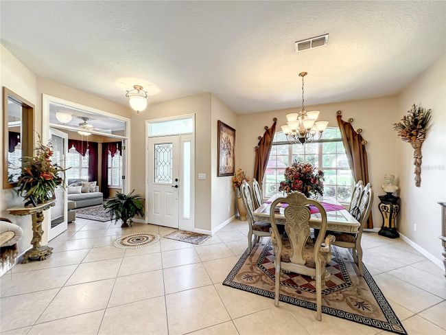 13333 Via Roma Cir, House other with 3 bedrooms, 2 bathrooms and null parking in CLERMONT FL | Image 17