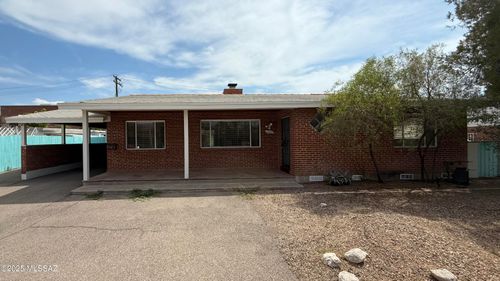 2212 E La Mirada St, Tucson, AZ, 85719-6019 | Card Image