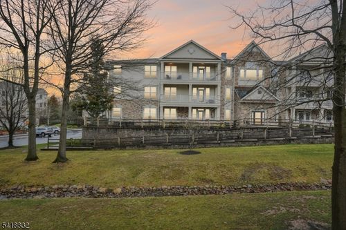 1209-1209 Holly Ln, Cedar Grove, NJ, 07009-3212 | Card Image