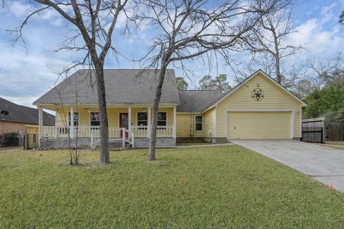 12102 Mustang Ave, Willis, TX, 77378-4940 | Card Image