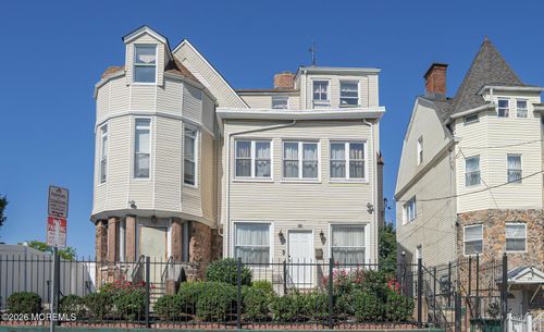 212-214 Clifton Avenue, Newark, NJ, 07104 | Card Image