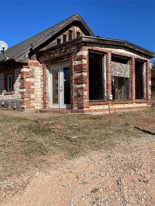 15701 Mountain View Dr, Noble, OK, 73068-6626 | Card Image