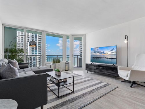 apt-2308-400 S Pointe Dr, Miami Beach, FL, 33139-7362 | Card Image