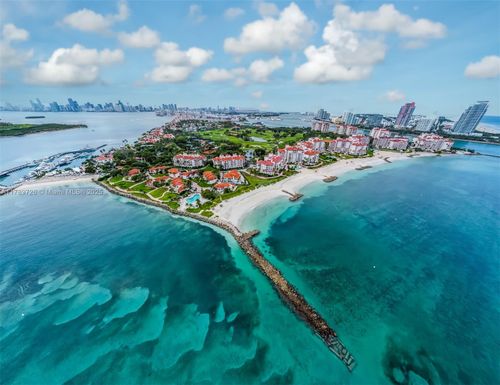 19227-19227 Fisher Island Dr, Miami Beach, FL, 33109-1169 | Card Image