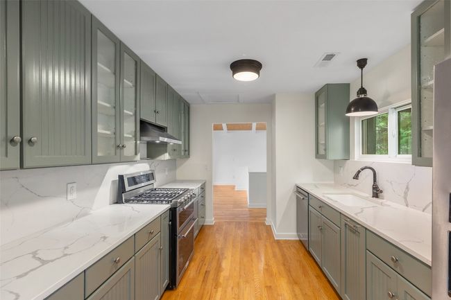 Guest Cottage Kitchen | Image 8