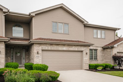 18120 Bramlett Dr, Tinley Park, IL, 60487-6206 | Card Image