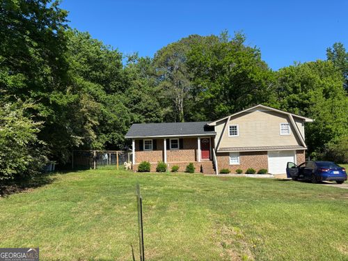 405 Strawberry Ln Se, Lindale, GA, 30147-1433 | Card Image