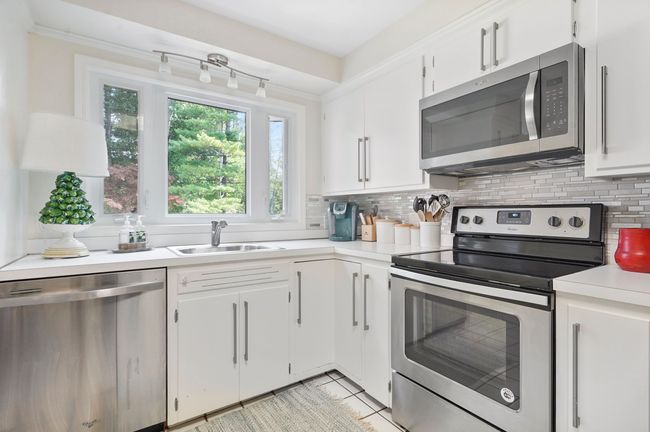 360 Neff Rd, House other with 3 bedrooms, 2 bathrooms and null parking in Grosse Pointe MI | Image 22