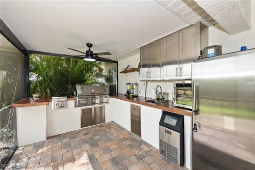 2939 Nw 4th Pl, Cape Coral, FL, 33993-6737 | Card Image