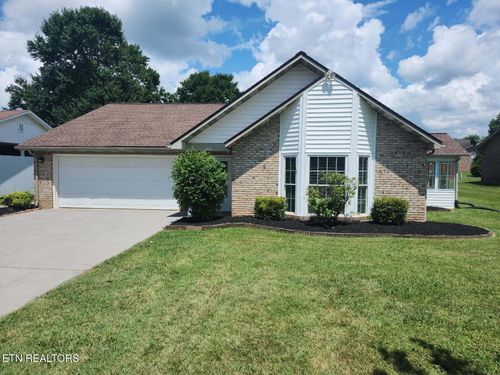 1418 Raulston Rd, Maryville, TN, 37803-2860 | Card Image
