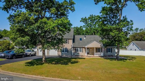 215 Forest Dr, Stuarts Draft, VA, 24477-2918 | Card Image
