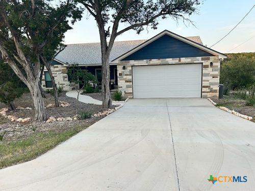 2298 Fuller Dr, Canyon Lake, TX, 78133-2399 | Card Image