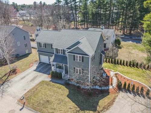 5 Lowther Pl, Nashua, NH, 03062-1381 | Card Image
