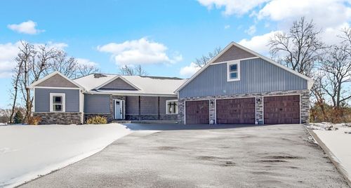 10427 N 600 W, Demotte, IN, 46310-8084 | Card Image