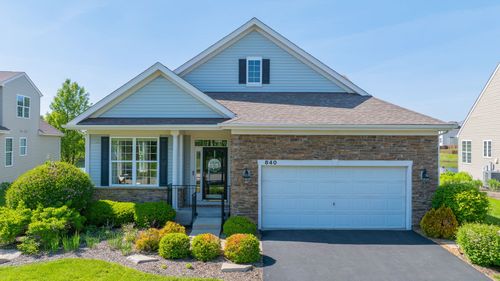 840 Colchester Dr, Oswego, IL, 60543-5103 | Card Image