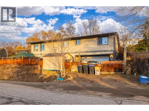 10957 Pheasant Rd, Lake Country, BC, V4V1W9 | Card Image