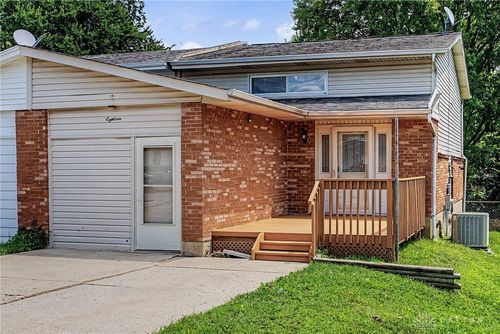 18 Highridge Ct, Franklin, OH, 45005-1758 | Card Image