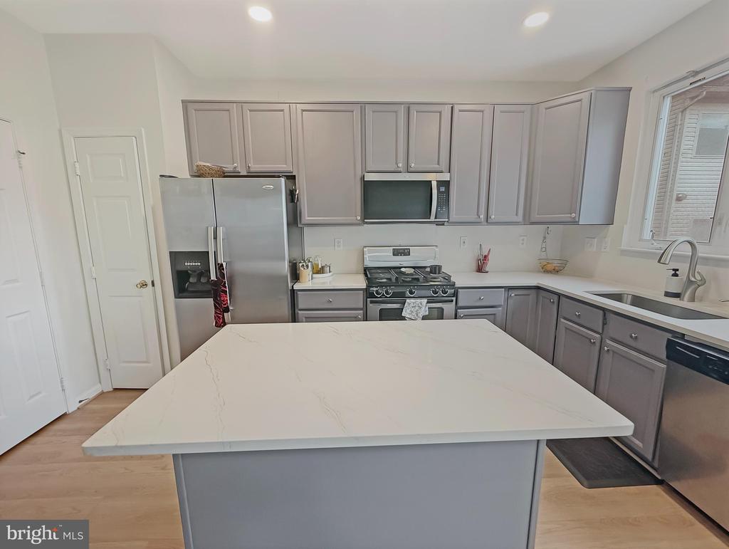 Residential Lease in HERNDON 3