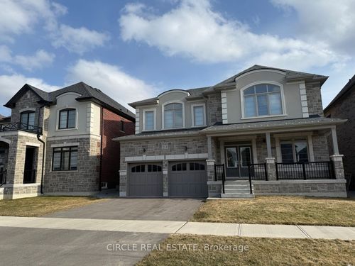 upper-level-213 Danny Wheeler Blvd, Keswick, ON, L4P0J8 | Card Image