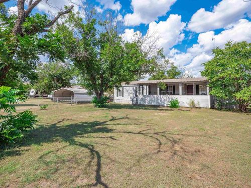 111 Pecan Orchard Ln, Marble Falls, TX, 78654-7469 | Card Image