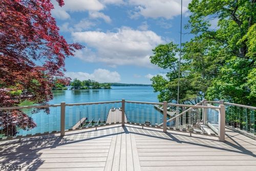 5 Coulter Pl, Andover, NJ, 07821-5817 | Card Image