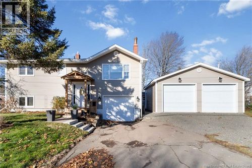 252 Whitepine Rd, Riverview, NB, E1B2X3 | Card Image