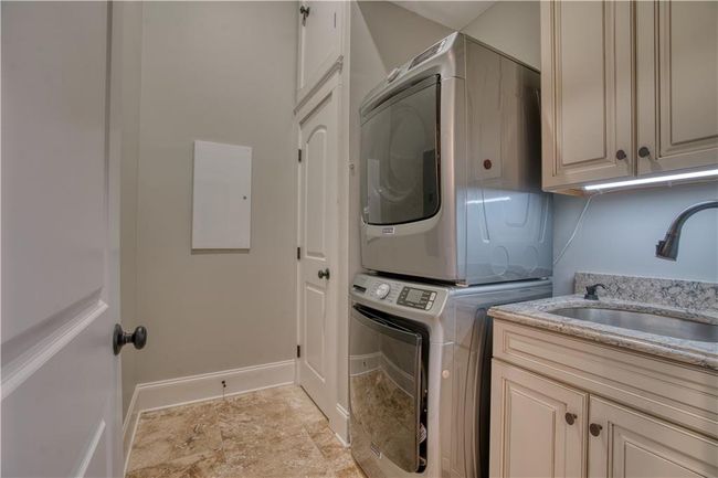 UNIT-401 - 1 E 3 Rd Ave, Condo with 2 bedrooms, 2 bathrooms and 2 parking in Rome GA | Image 31