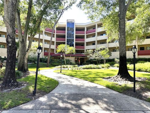 203-3076 Eastland Blvd, CLEARWATER, FL, 33761-4146 | Card Image