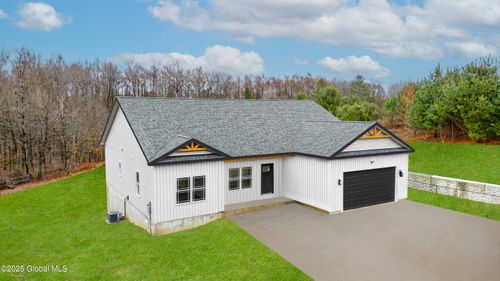 734 Groveside Rd, Buskirk, NY, 12028-3005 | Card Image