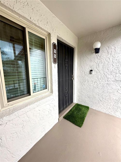 88-9 Escondido Circle, Altamonte Springs, FL, 32701 | Card Image