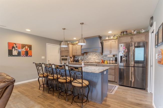 B - 5322 Dauby Dr, Condo with 3 bedrooms, 2 bathrooms and null parking in Evansville IN | Image 9