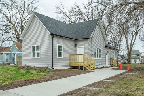 1112 Fremont St, Des Moines, IA, 50316-2942 | Card Image